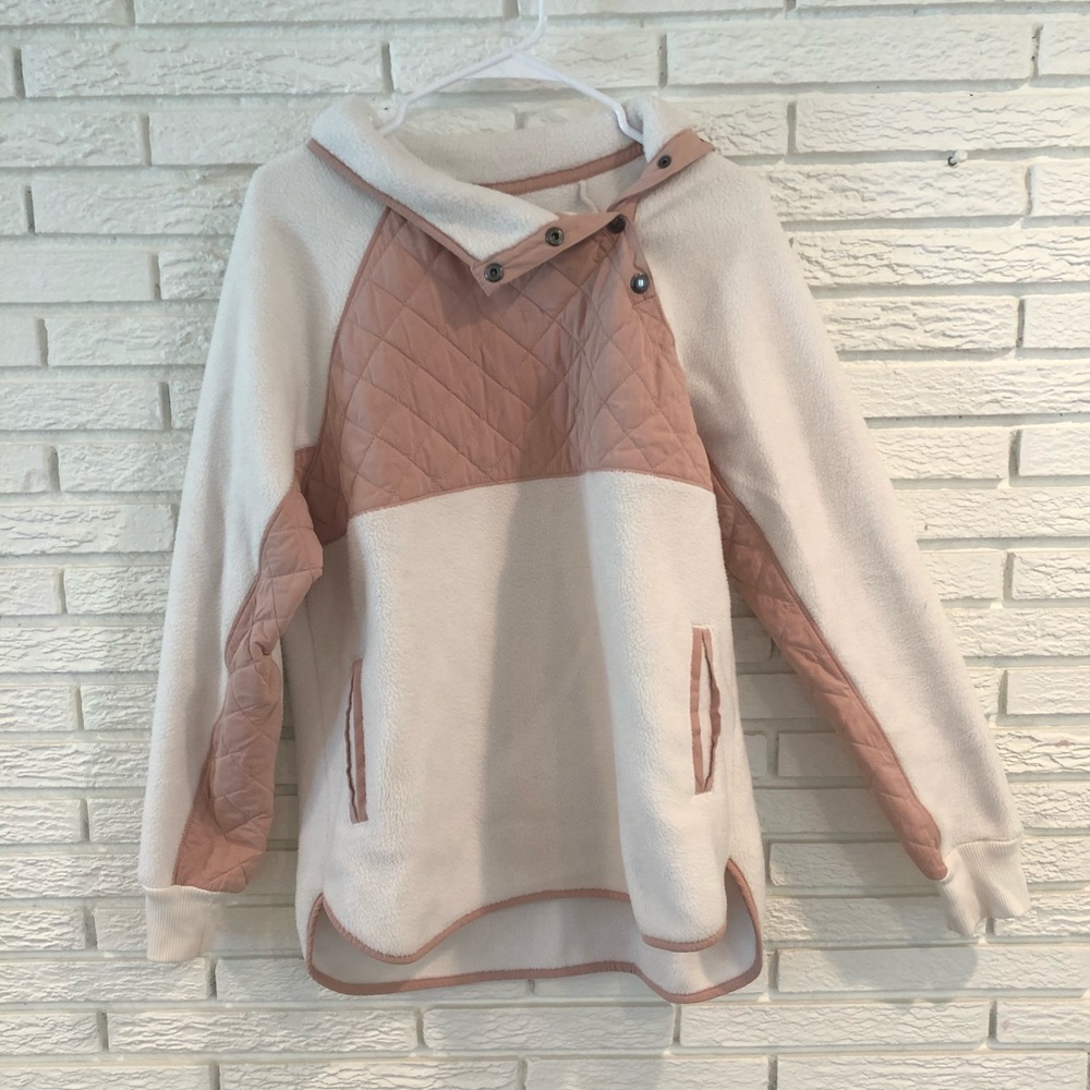 A&F fleece pullover
